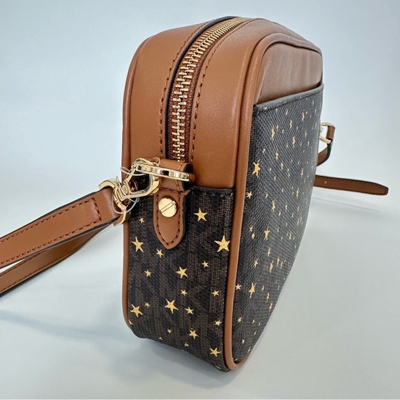 New Michael Kors Jet Set Charm Large East West Star Signature Camera Crossbody - Picture 8 of 12